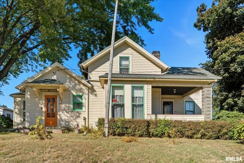 Photo of 228 S 2ND Street, LeClaire, IA 52753 (MLS # 12763459)