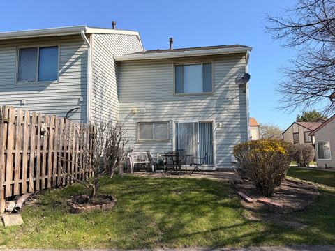 Tiny photo for 772 Colorado Court #772, Carol Stream, IL 60188 (MLS # 12606753)