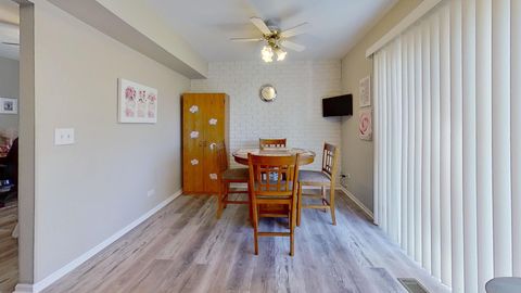 Tiny photo for 772 Colorado Court #772, Carol Stream, IL 60188 (MLS # 12606753)