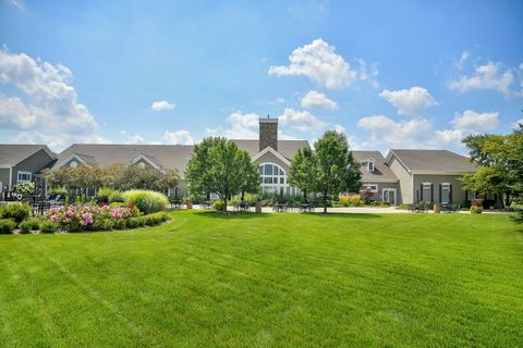 Tiny photo for 2525 Rolling Ridge Drive, Elgin, IL 60124 (MLS # 12478877)
