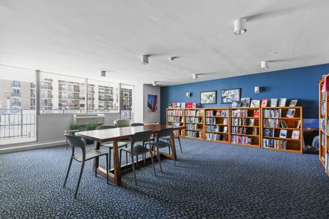 Tiny photo for 6033 N Sheridan Road #24B, Chicago, IL 60660 (MLS # 12640319)