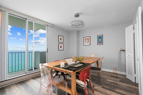 Tiny photo for 6033 N Sheridan Road #24B, Chicago, IL 60660 (MLS # 12640319)