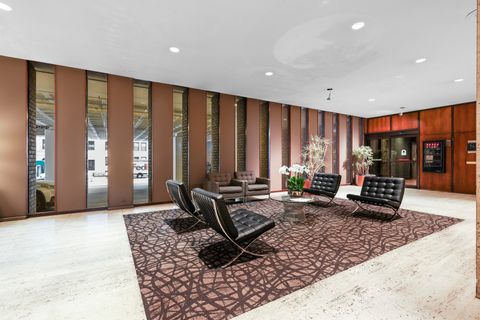 Tiny photo for 6033 N Sheridan Road #24B, Chicago, IL 60660 (MLS # 12640319)
