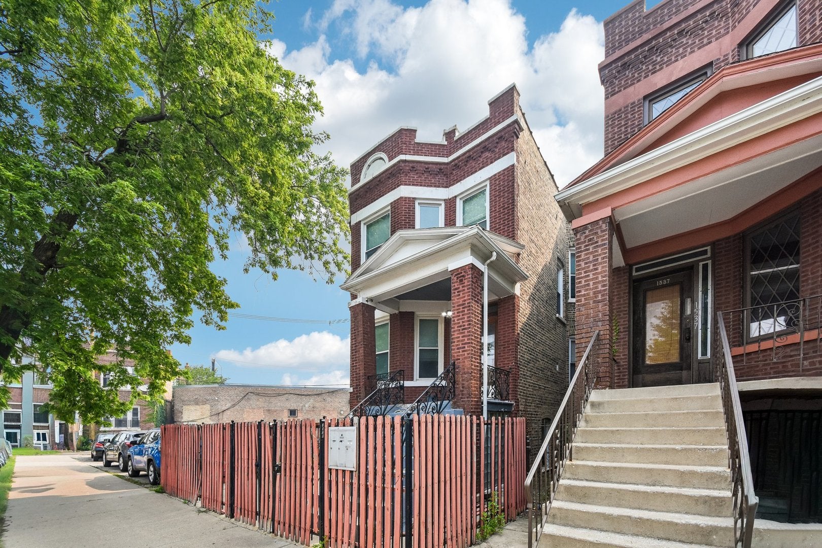 1539 N Kolin Avenue