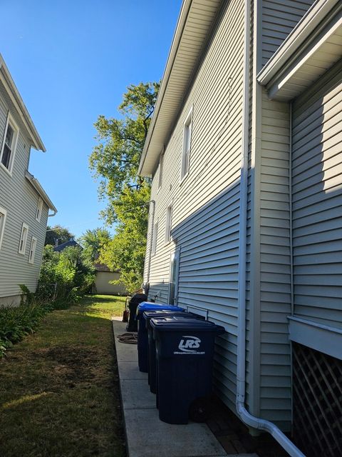 Tiny photo for 2441 PRAIRIE Street, Blue Island, IL 60406 (MLS # 12512930)