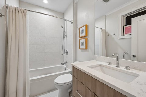 Tiny photo for 925 W Montana Street #1E, Chicago, IL 60614 (MLS # 12704705)