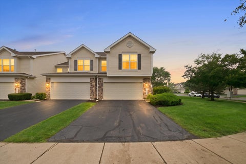 Tiny photo for 2353 Georgetown Circle, Aurora, IL 60503 (MLS # 12721785)