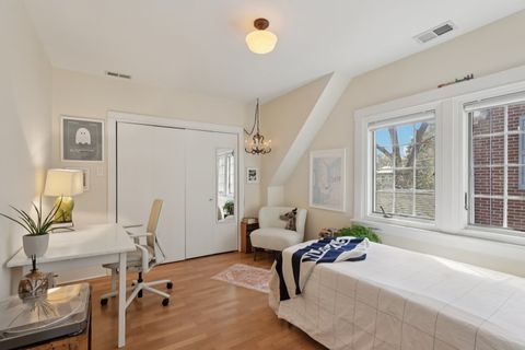 Tiny photo for 2319 Asbury Avenue, Evanston, IL 60201 (MLS # 12589389)