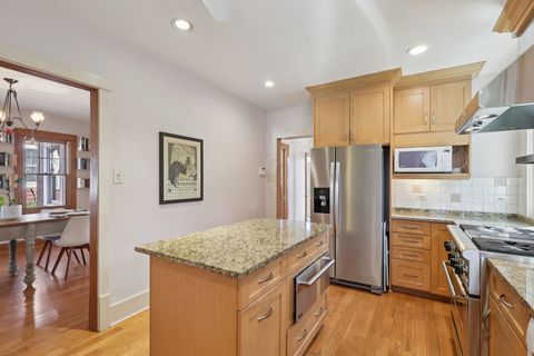 Tiny photo for 2319 Asbury Avenue, Evanston, IL 60201 (MLS # 12589389)