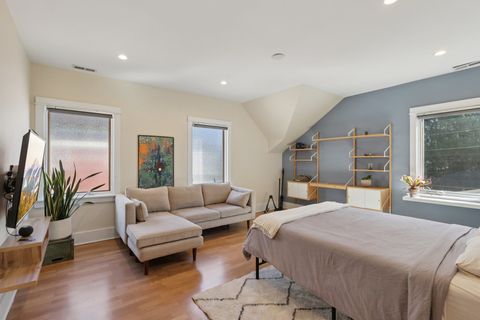 Tiny photo for 2319 Asbury Avenue, Evanston, IL 60201 (MLS # 12589389)