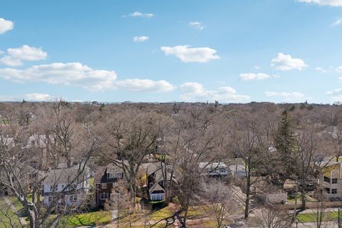 Tiny photo for 2319 Asbury Avenue, Evanston, IL 60201 (MLS # 12589389)