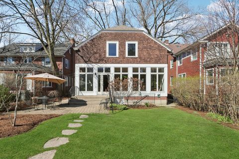 Tiny photo for 2319 Asbury Avenue, Evanston, IL 60201 (MLS # 12589389)