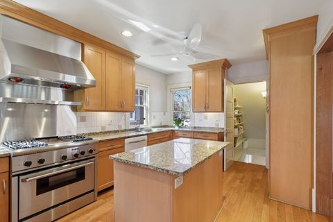 Tiny photo for 2319 Asbury Avenue, Evanston, IL 60201 (MLS # 12589389)