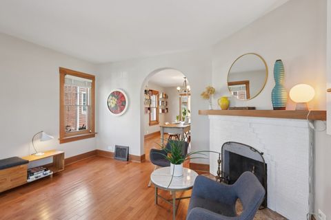 Tiny photo for 2319 Asbury Avenue, Evanston, IL 60201 (MLS # 12589389)