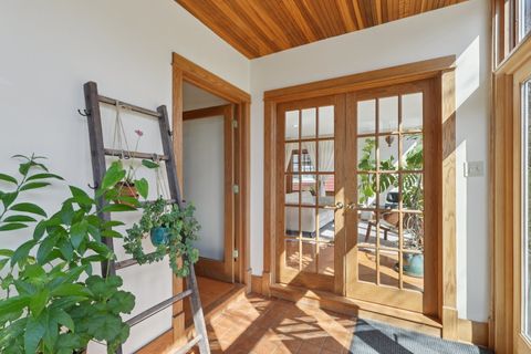 Tiny photo for 2319 Asbury Avenue, Evanston, IL 60201 (MLS # 12589389)