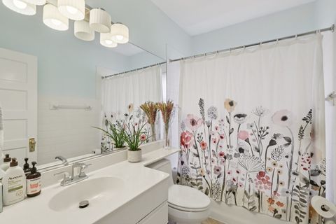 Tiny photo for 2319 Asbury Avenue, Evanston, IL 60201 (MLS # 12589389)