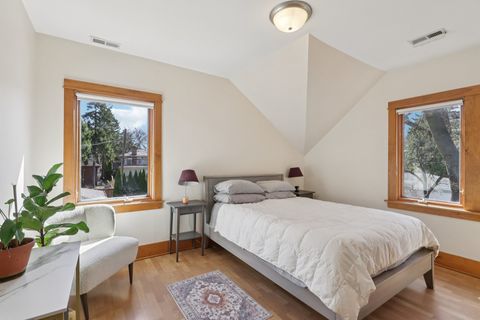 Tiny photo for 2319 Asbury Avenue, Evanston, IL 60201 (MLS # 12589389)