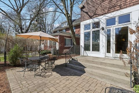 Tiny photo for 2319 Asbury Avenue, Evanston, IL 60201 (MLS # 12589389)