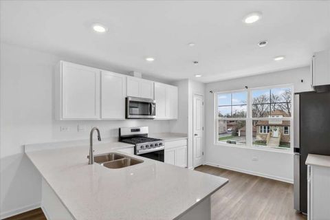 Tiny photo for Tinley Park, IL 60477 (MLS # 12637060)