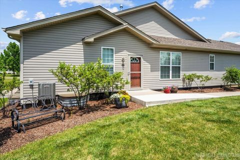 Tiny photo for 1126 Mandalay Lane #1126, Bolingbrook, IL 60490 (MLS # 12431755)