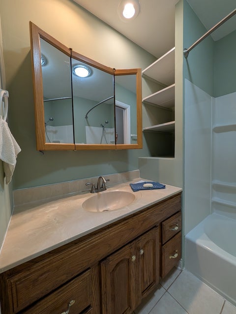 Tiny photo for 1958 W Morse Avenue #A, Chicago, IL 60626 (MLS # 12768786)