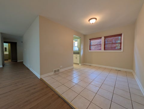 Tiny photo for 1958 W Morse Avenue #A, Chicago, IL 60626 (MLS # 12768786)