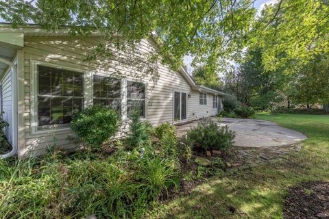 Tiny photo for 1985 Reckinger Road, Aurora, IL 60502 (MLS # 12775769)