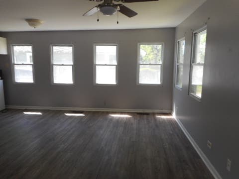 Tiny photo for 121 Lakewood Avenue, Crystal Lake, IL 60014 (MLS # 12653317)