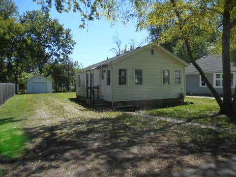 Tiny photo for 121 Lakewood Avenue, Crystal Lake, IL 60014 (MLS # 12653317)