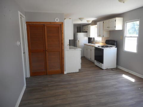 Tiny photo for 121 Lakewood Avenue, Crystal Lake, IL 60014 (MLS # 12653317)