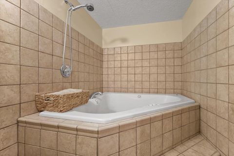 Tiny photo for 2 Yew Court, Bloomington, IL 61701 (MLS # 12532509)