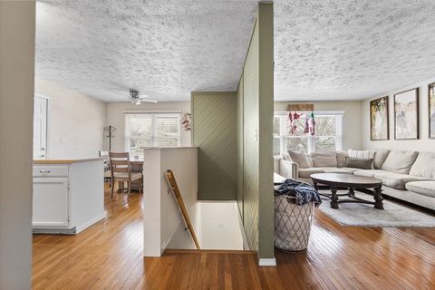 Tiny photo for 2 Yew Court, Bloomington, IL 61701 (MLS # 12532509)