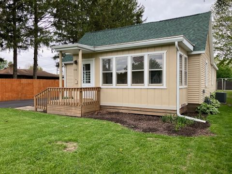 Tiny photo for 1312 13th Avenue, Rock Falls, IL 61071 (MLS # 12636258)