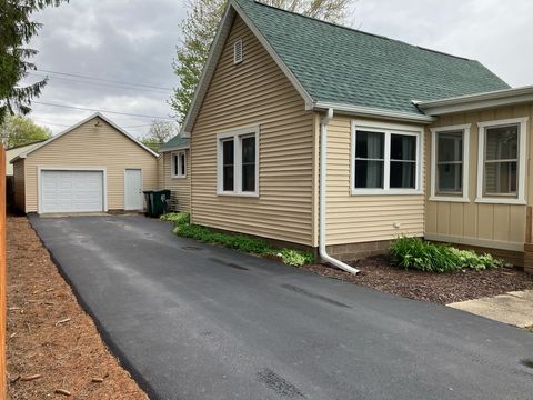 Tiny photo for 1312 13th Avenue, Rock Falls, IL 61071 (MLS # 12636258)