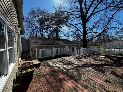 Tiny photo for 517 N Vine Street, Duquoin, IL 62832 (MLS # 12594432)