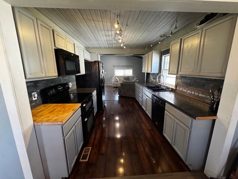 Tiny photo for 517 N Vine Street, Duquoin, IL 62832 (MLS # 12594432)