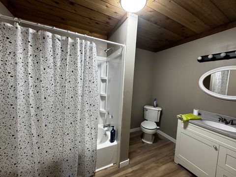 Tiny photo for 517 N Vine Street, Duquoin, IL 62832 (MLS # 12594432)