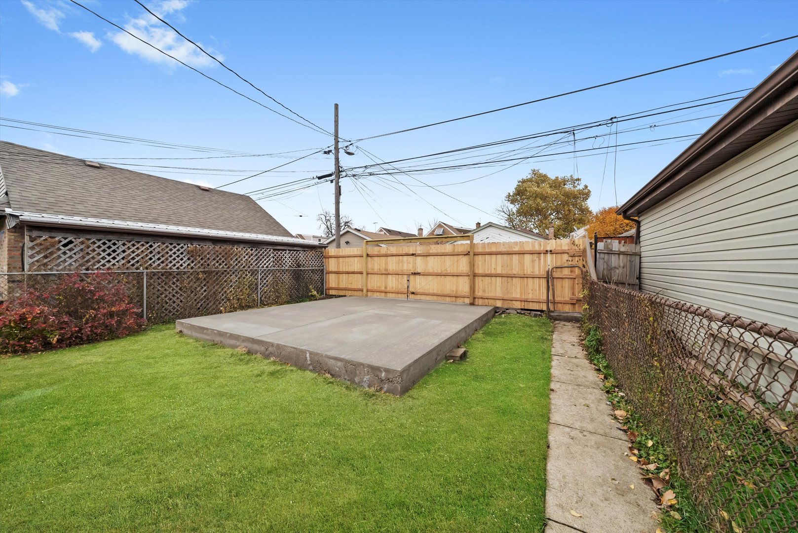 6849 S Keeler Avenue