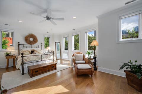 Tiny photo for 461 N Clinton Street, Chicago, IL 60654 (MLS # 12684821)