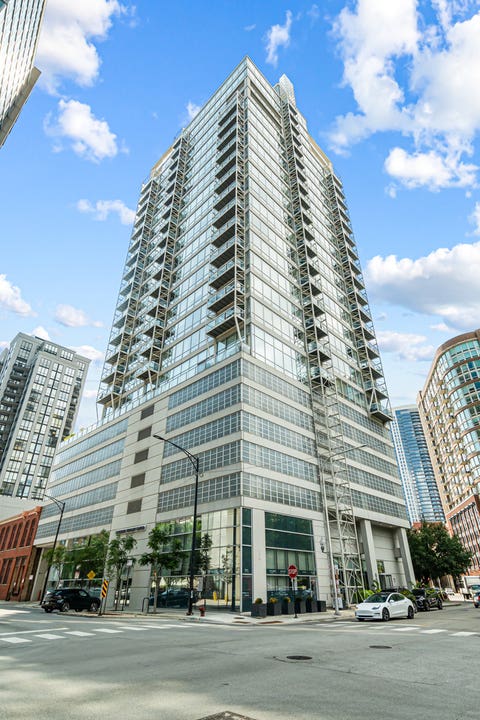 Photo of 653 N Kingsbury Street #2402, Chicago, IL 60654 (MLS # 12715028)