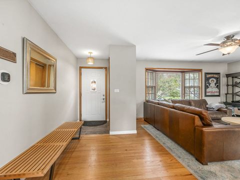 Tiny photo for 212 55th Place, Downers Grove, IL 60516 (MLS # 12503009)