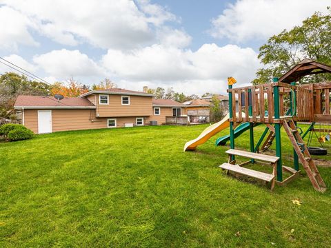 Tiny photo for 212 55th Place, Downers Grove, IL 60516 (MLS # 12503009)