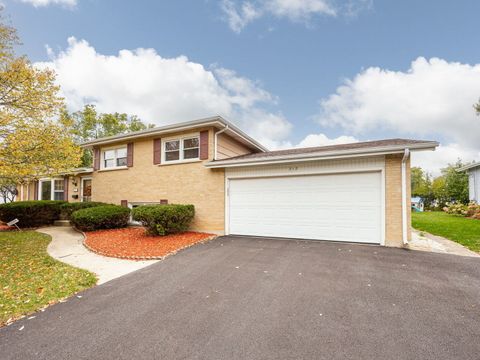 Tiny photo for 212 55th Place, Downers Grove, IL 60516 (MLS # 12503009)