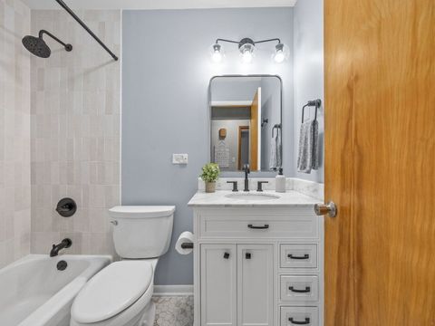 Tiny photo for 212 55th Place, Downers Grove, IL 60516 (MLS # 12503009)