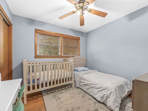 Tiny photo for 212 55th Place, Downers Grove, IL 60516 (MLS # 12503009)