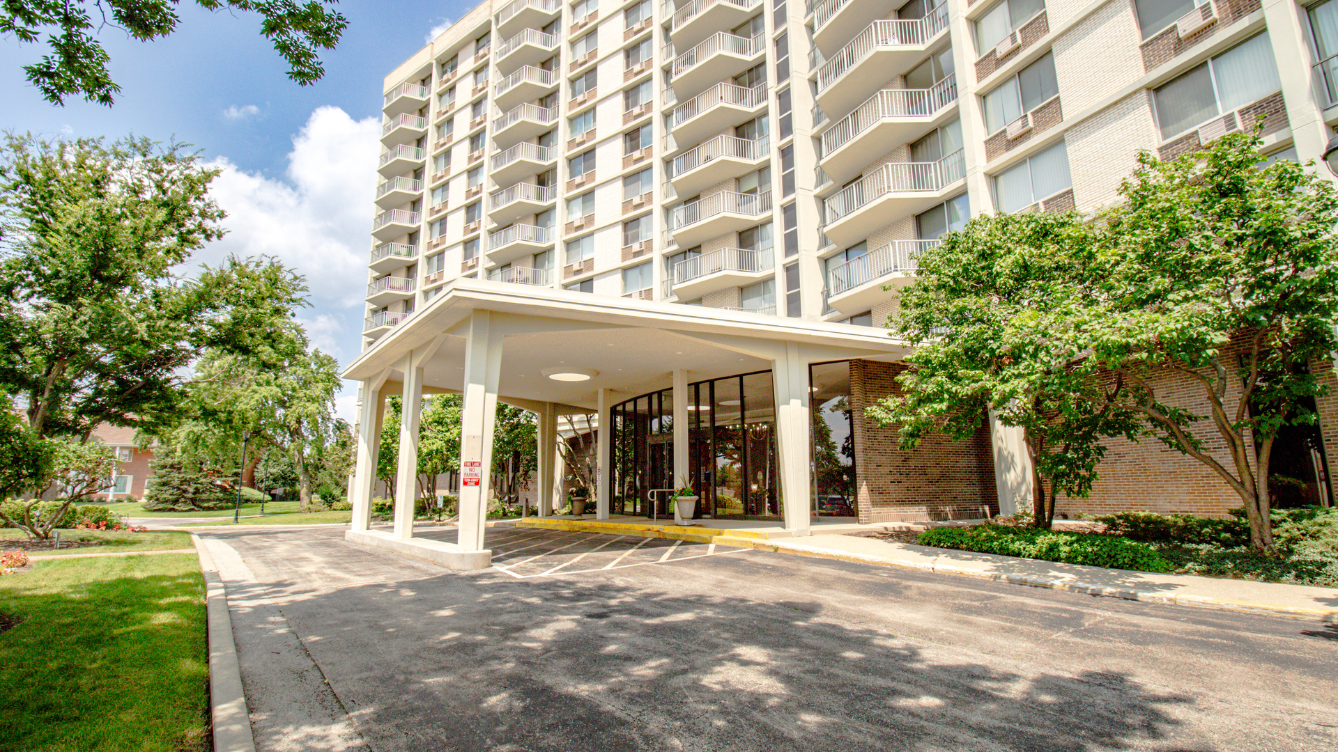 20 N Tower Road N 1M