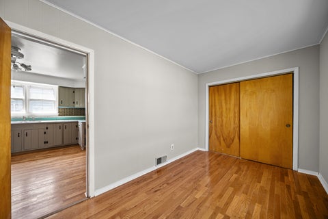Tiny photo for 10441 S Avenue H Avenue, Chicago, IL 60617 (MLS # 12639187)