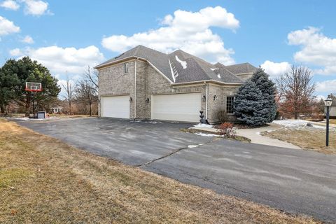Tiny photo for 5500 Half Hollow Court, Oswego, IL 60543 (MLS # 12564975)