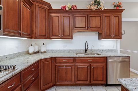 Tiny photo for 5500 Half Hollow Court, Oswego, IL 60543 (MLS # 12564975)