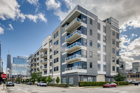 Photo of 367 W Locust Street #507, Chicago, IL 60610 (MLS # 12570885)